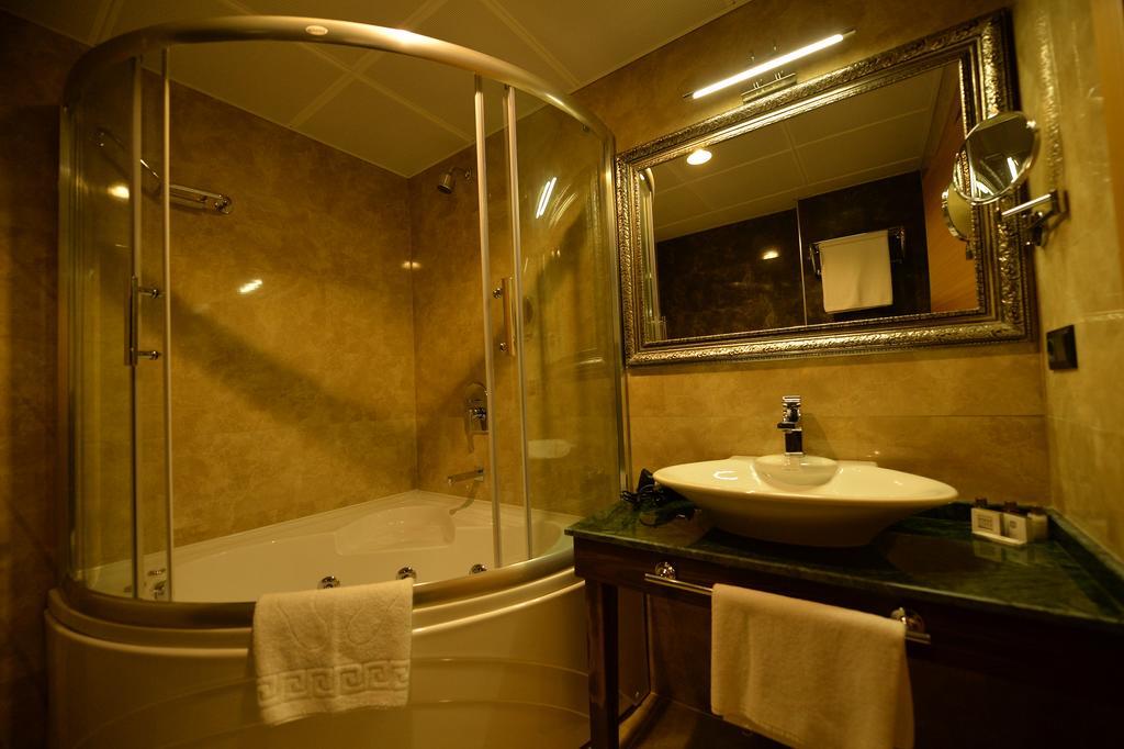 Neba Royal Hotel Самсун Номер фото
