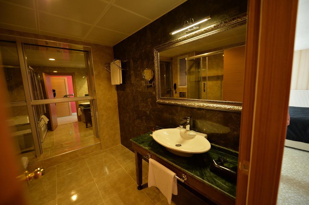 Neba Royal Hotel Самсун Екстер'єр фото